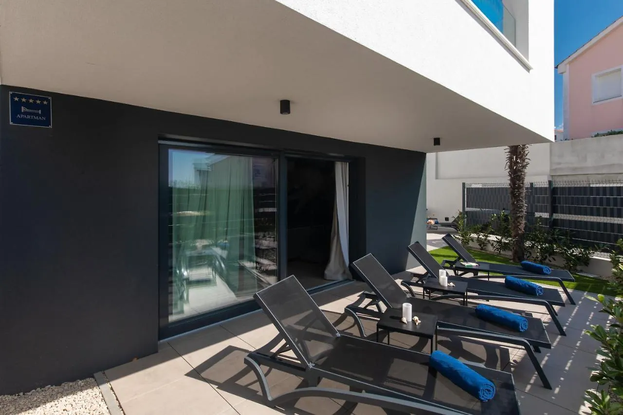 Annabel'S Luxury Apartment With Private Pool, Indoor Jacuzzi With Sauna Krk Town