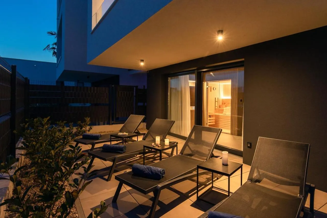 Annabel'S Luxury Apartment With Private Pool, Indoor Jacuzzi With Sauna Krk Town