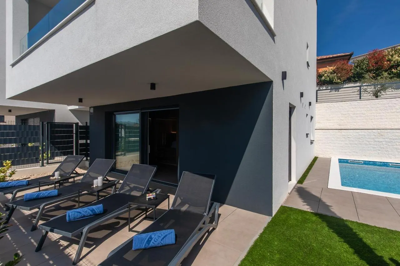 Annabel'S Luxury Apartment With Private Pool, Indoor Jacuzzi With Sauna Krk Town