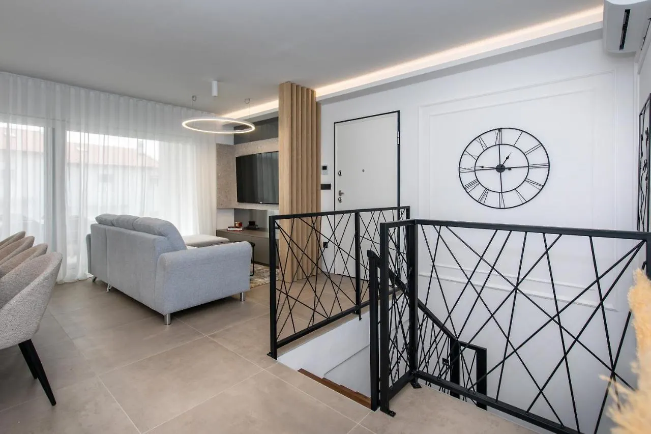 Annabel'S Luxury Apartment With Private Pool, Indoor Jacuzzi With Sauna Krk Town Croatia