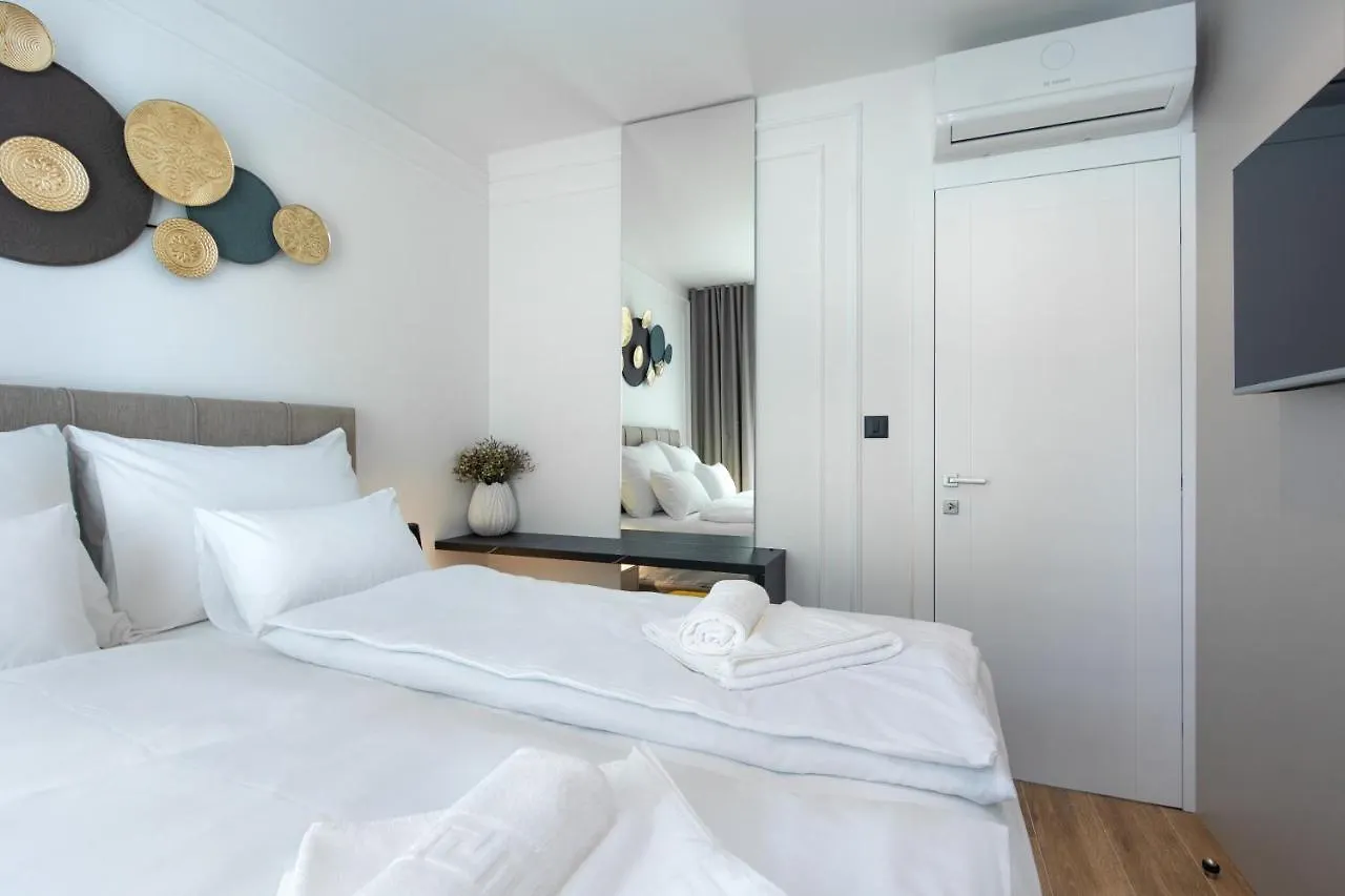 Annabel'S Luxury Apartment With Private Pool, Indoor Jacuzzi With Sauna Krk Town